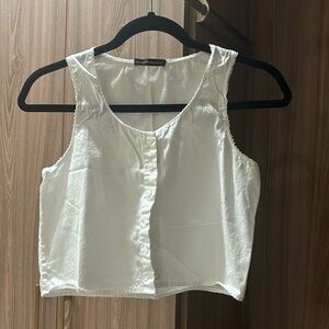Super cute white ‘vest’ tank top